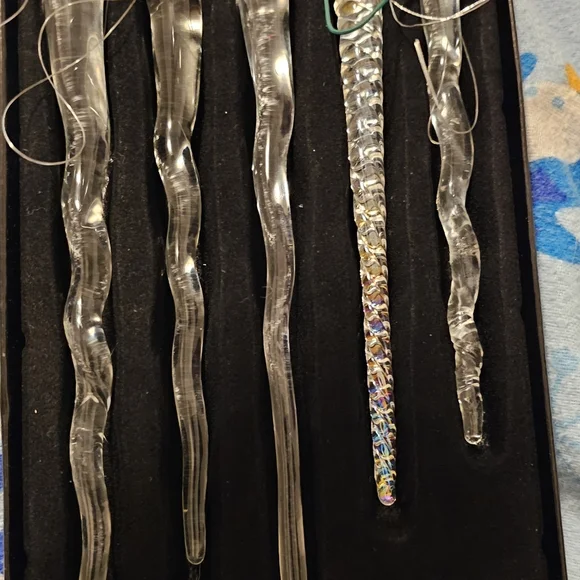 Robert Stanley Elegant Glass Icicle Ornament Collection - Picture 2 of 4